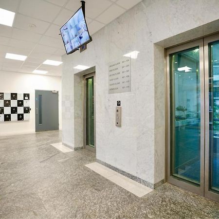 Bayard Luxe 2 Bedroom Penthouse Duplex Peterborough Bagian luar foto